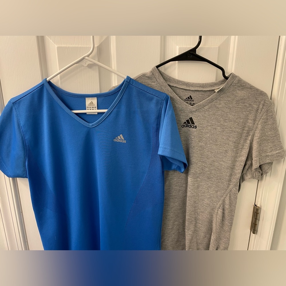 Adidas climate wear short sleeves 2 shorts blue and gray